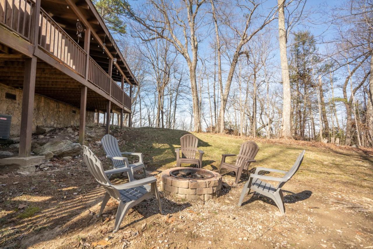 Comfort Cabin Bearway To Heaven W Private Hot Tub Pigeon Forge Buitenkant foto