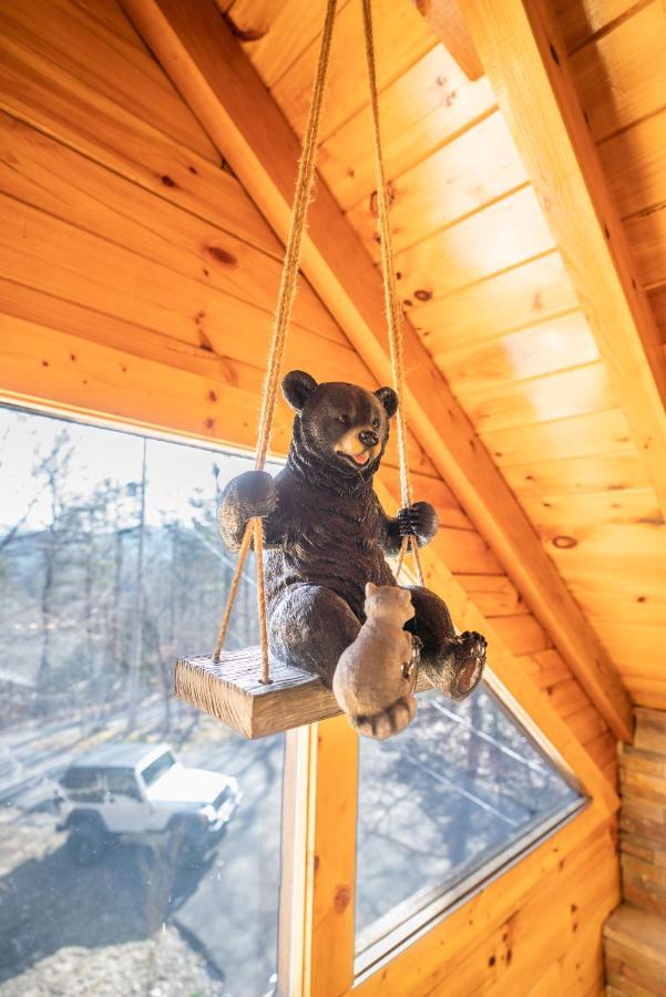 Comfort Cabin Bearway To Heaven W Private Hot Tub Pigeon Forge Buitenkant foto